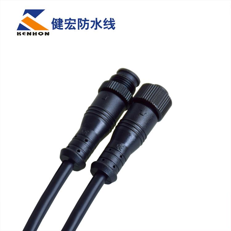 連接器是所有防水連接器的始祖？